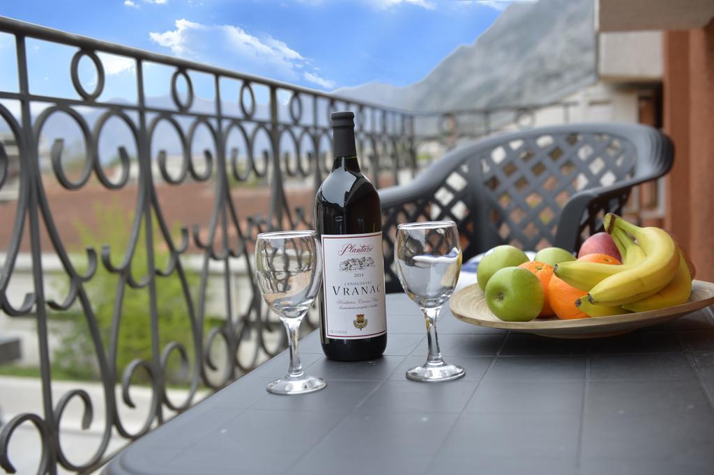 Apartment Damjan Kotor Exteriér fotografie